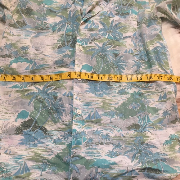 Vintage Hawaiian button up shirt size small - Picture 5 of 6